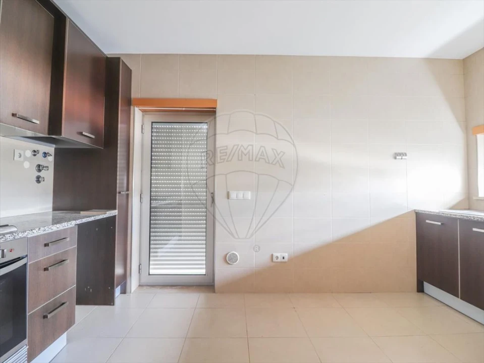 Apartamento T2 para Venda em Buarcos Foto 11