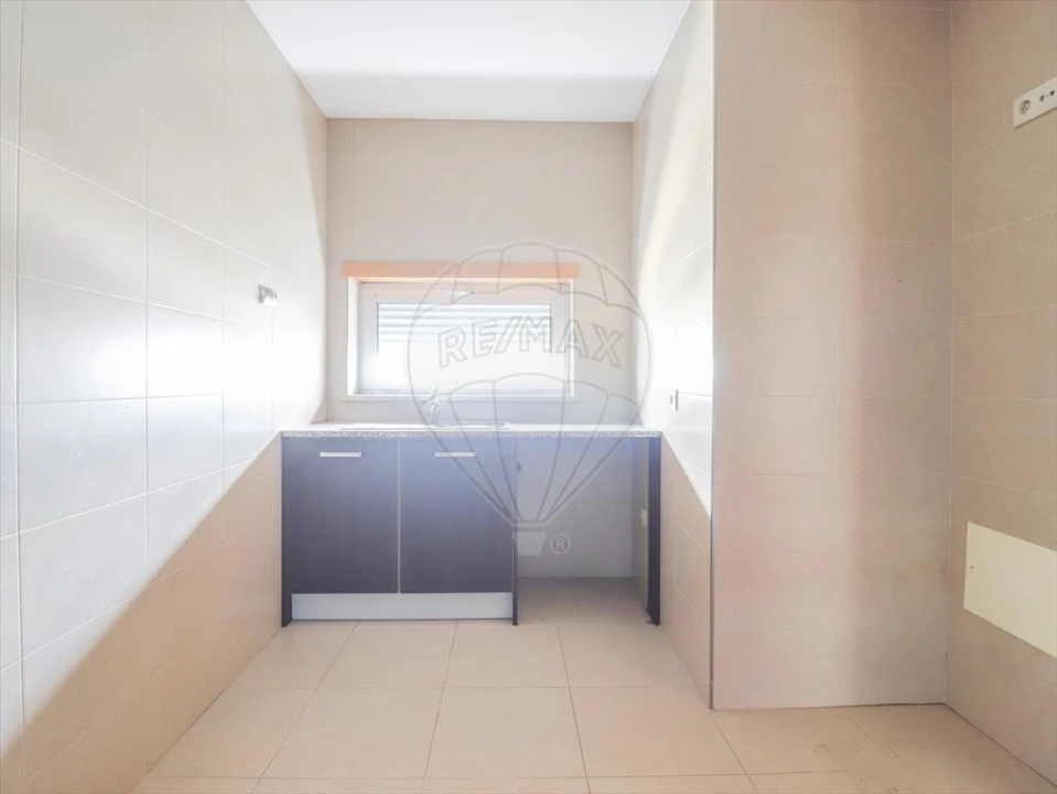 Apartamento T2 para Venda em Buarcos Foto 10