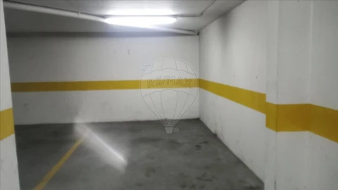 Apartamento T2 para Venda em Tavarede