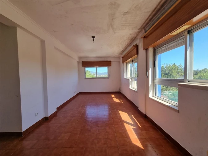 Apartamento T3 para Venda em Alcabideche Foto 6