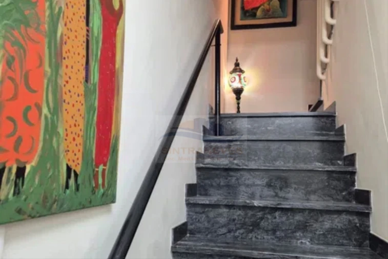 Moradia T4 para Venda em Ajuda Foto 9