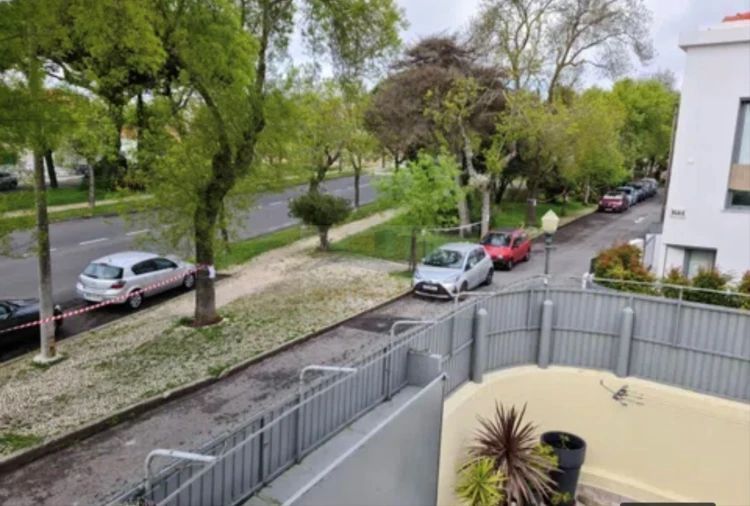 Moradia T4 para Venda em Ajuda Foto 3