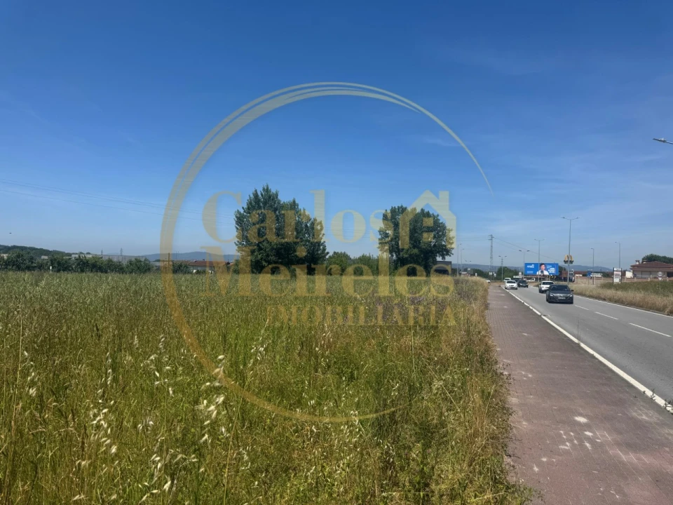 Terreno para Venda em Real, Dume e Semelhe Foto 1