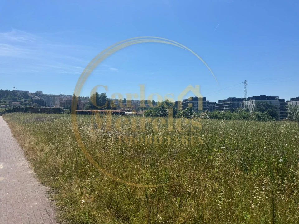 Terreno para Venda em Real, Dume e Semelhe Foto 5