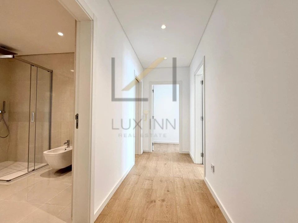 Apartamento T3 para Venda em Carcavelos e Parede Foto 20