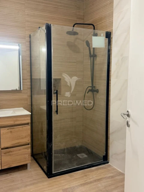 Apartamento T2 para Venda em Santa Maria, São Pedro e Matacães