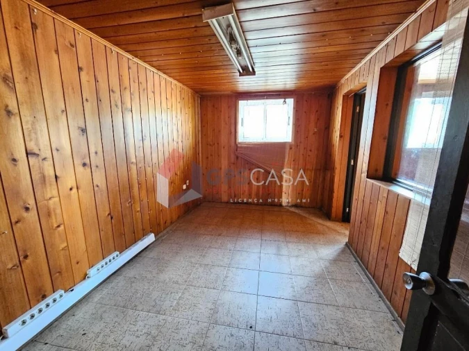 Armazém para Venda em Praia da Vitoria (Santa Cruz) Foto 15