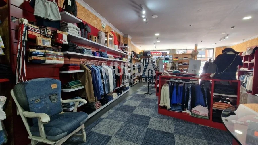 Negócio para Trespasse em Sé, Santa Maria e Meixedo Foto 8