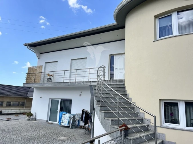 Moradia para Venda em Vale (São Cosme), Telhado e Portela Foto 2