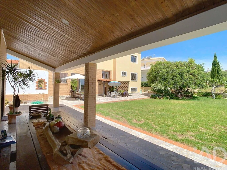 Moradia T5 para Venda em Portimão Foto 20