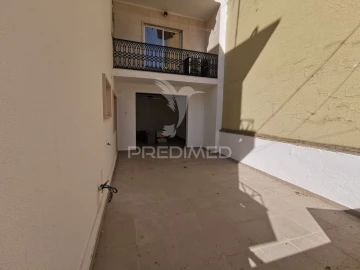 Apartamento T4 para Venda em Abrantes (São Vicente e São João) e Alferrarede