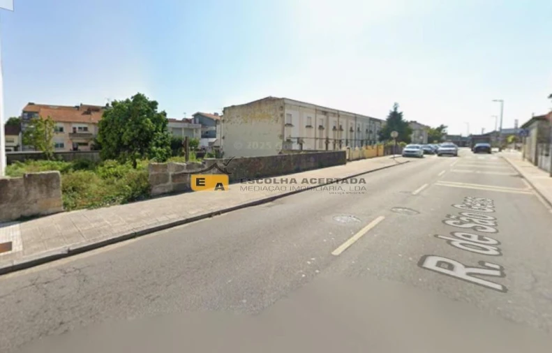 Terreno para Arrendamento em São Mamede de Infesta e Senhora da Hora Foto 2