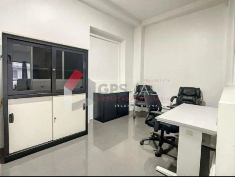 Apartamento T1 para Venda em Praia da Vitoria (Santa Cruz) Foto 8