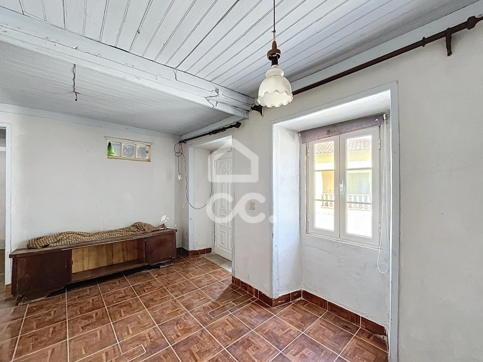 Moradia T1 para Venda em Santa Catarina Foto 5