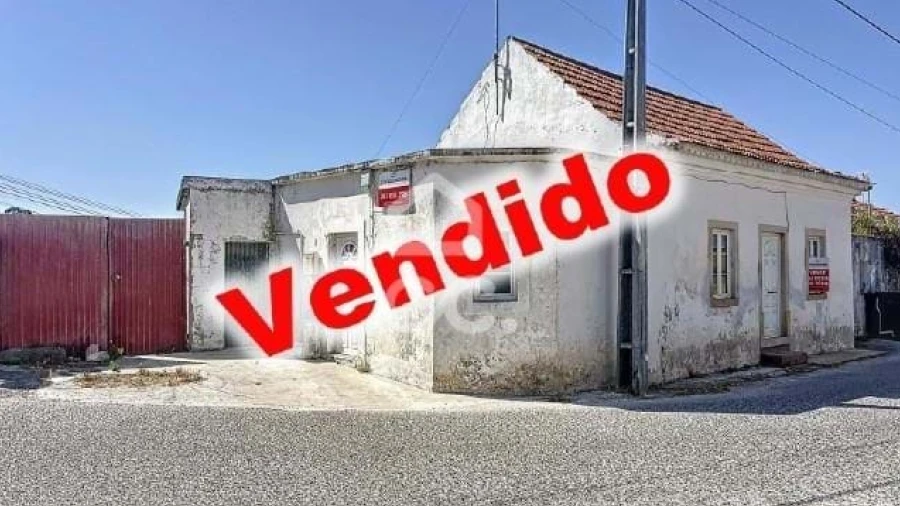Moradia T1 para Venda em Santa Catarina
