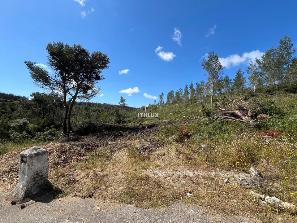 Terreno para Venda em Alcabideche Foto 3