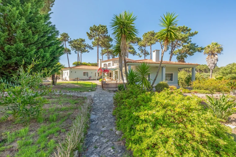 Quinta T4 para Venda em Colares Foto 4