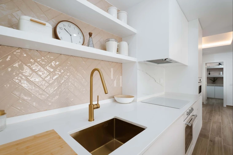 Apartamento T2 para Arrendamento férias em Quarteira Foto 17