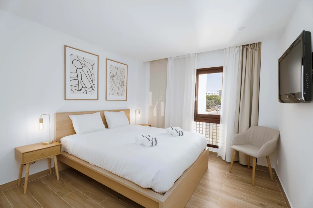 Apartamento T2 para Arrendamento férias em Quarteira Foto 20