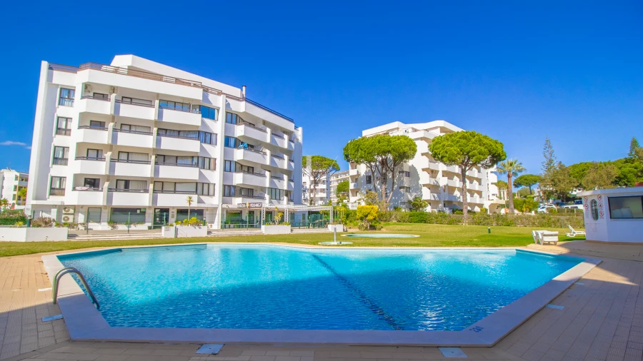 Apartamento T2 para Arrendamento férias em Quarteira