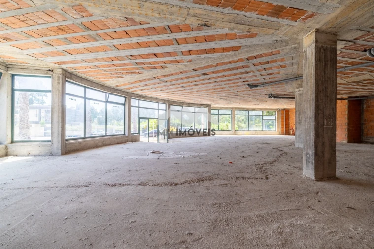 Negócio para Venda em Madalena Foto 9