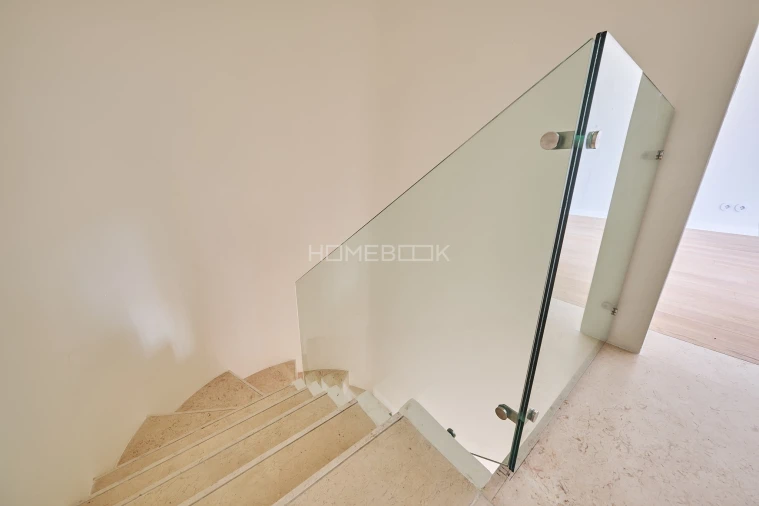 Apartamento T1 para Venda em Santo António Foto 21