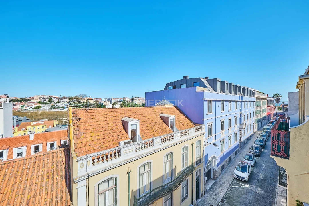 Apartamento T1 para Venda em Santo António Foto 28