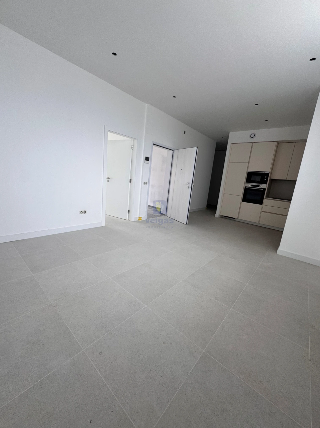 Apartamento T1 para Venda em Nazare Foto 13