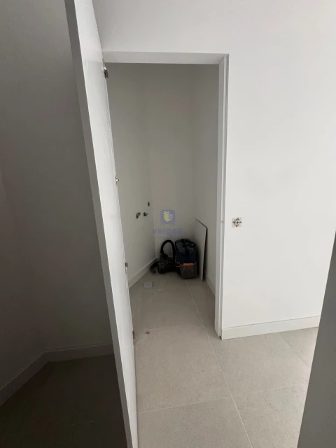 Apartamento T1 para Venda em Nazare