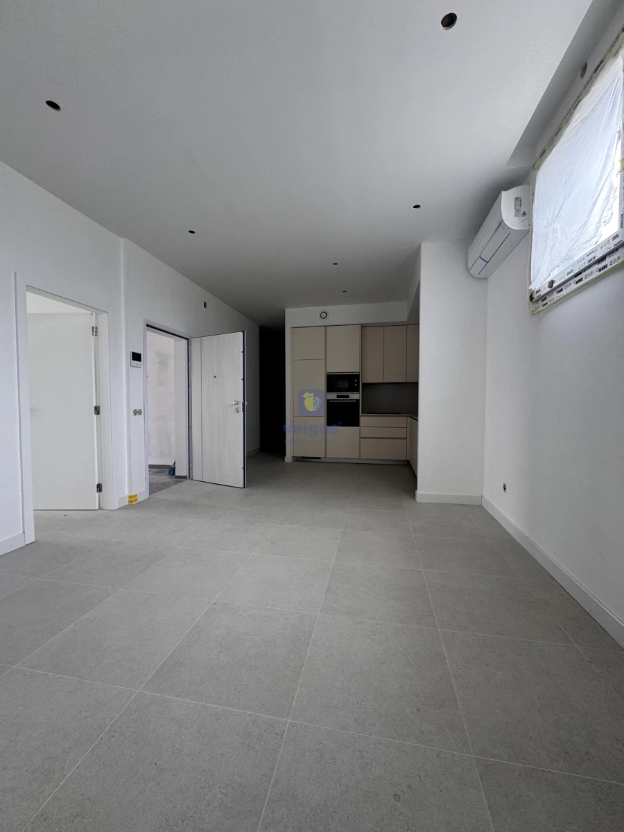 Apartamento T1 para Venda em Nazare Foto 15