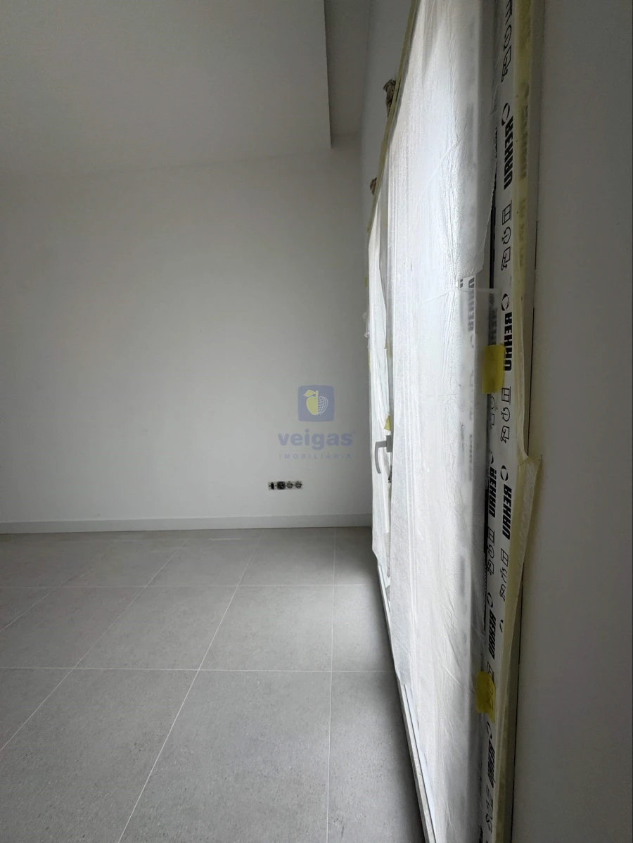 Apartamento T1 para Venda em Nazare Foto 36