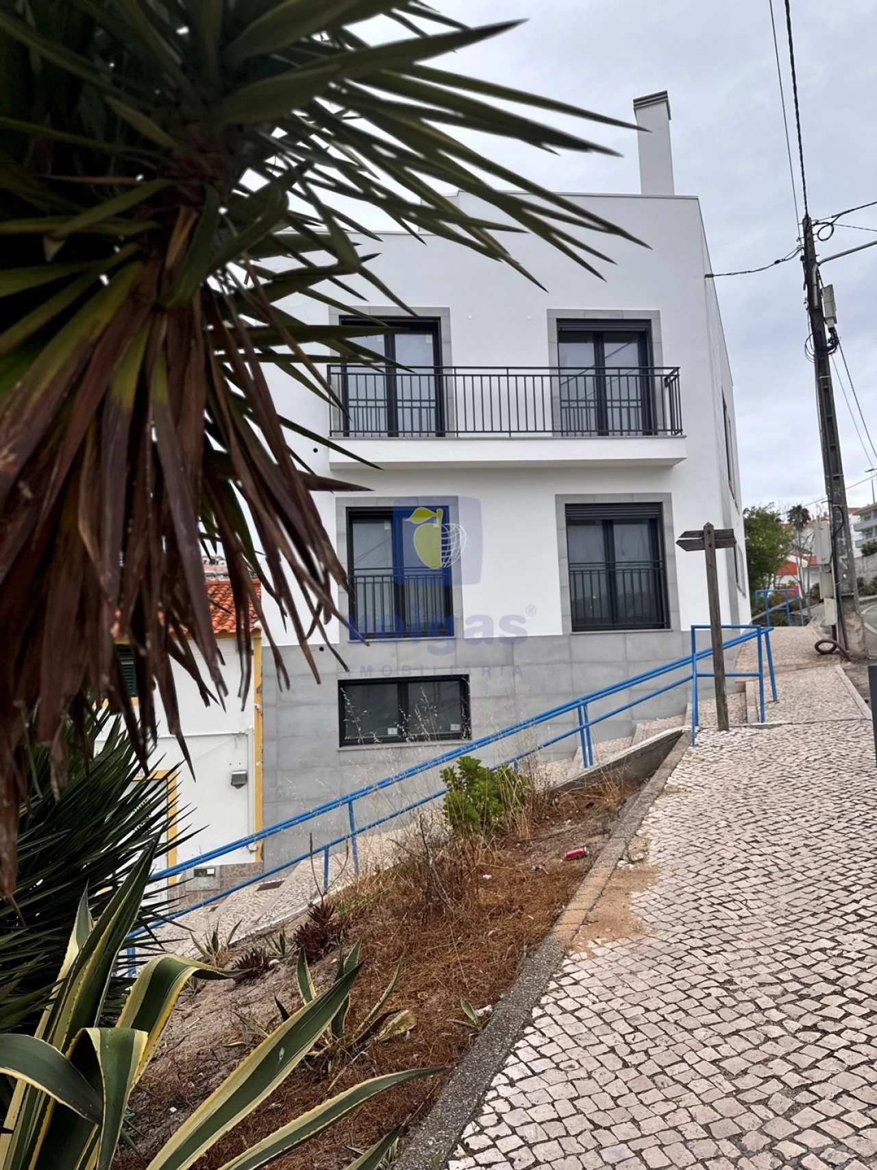Apartamento T1 para Venda em Nazare Foto 1