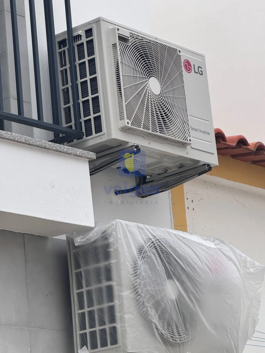 Apartamento T2 para Venda em Nazare Foto 22