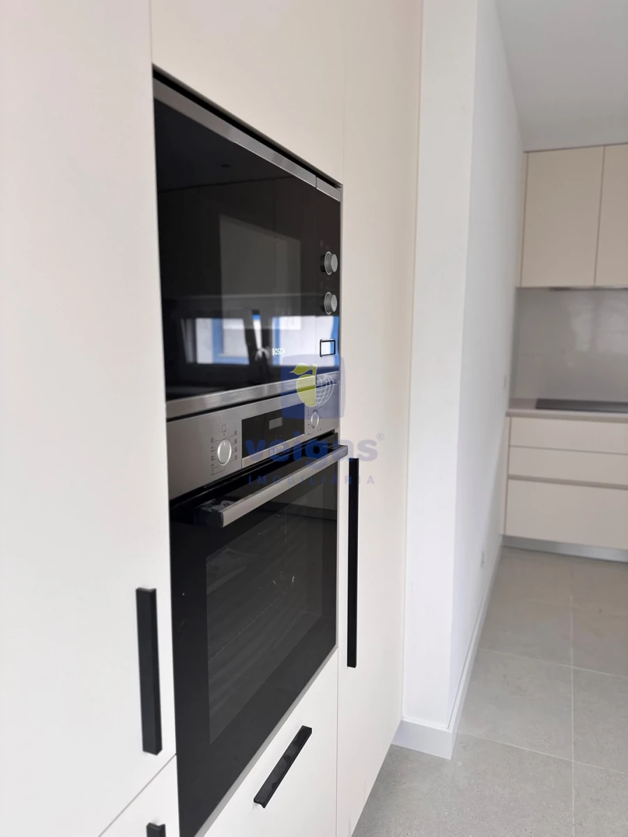 Apartamento T2 para Venda em Nazare Foto 9