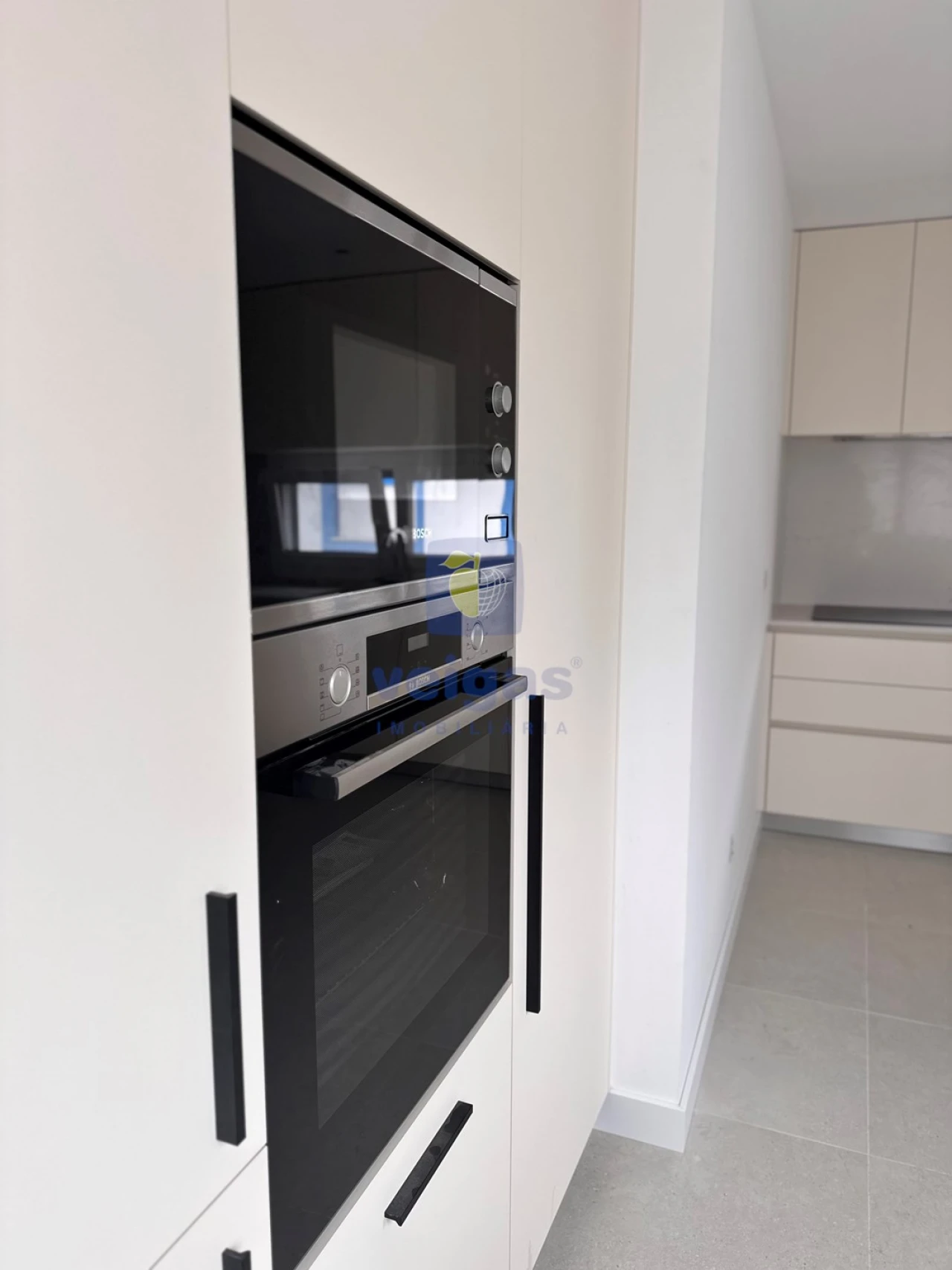 Apartamento T2 para Venda em Nazare Foto 9