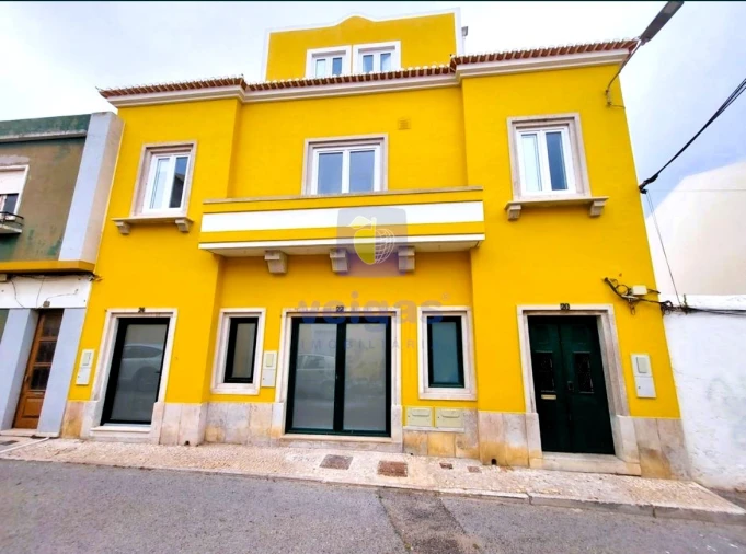 Moradia T8 para Venda em Peniche
