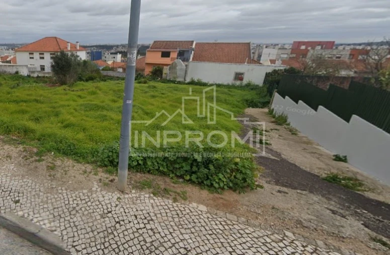Terreno para Venda em Mina de Água Foto 1