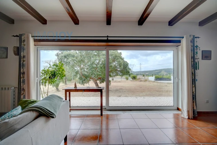 Moradia T3 para Venda em Alcoentre Foto 5