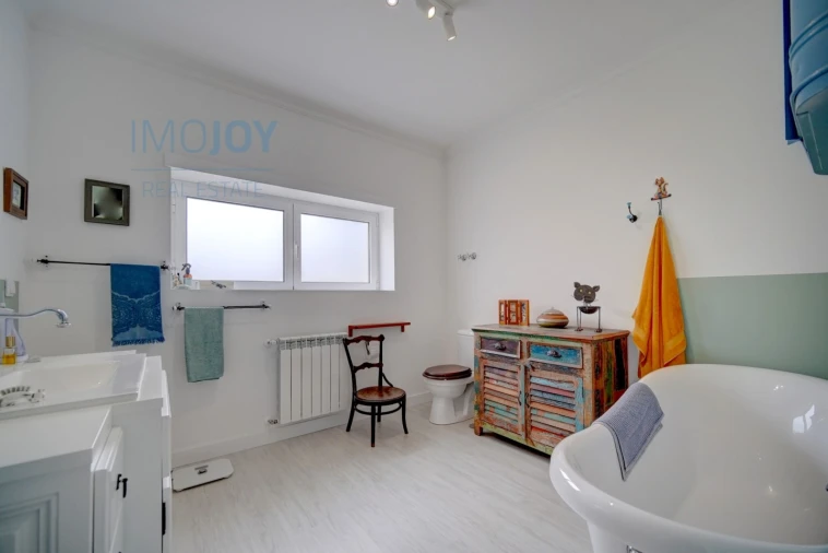 Moradia T3 para Venda em Alcoentre Foto 20