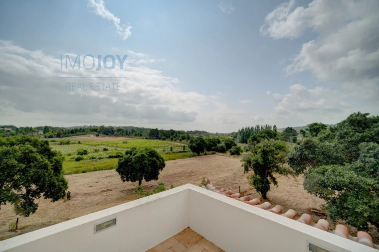 Moradia T3 para Venda em Alcoentre Foto 34