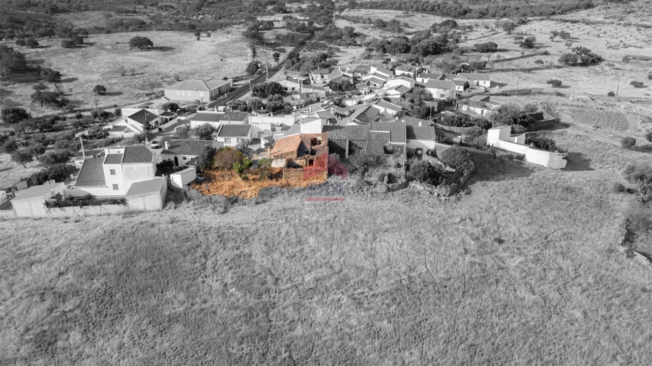 Moradia T2 para Venda em Giões Foto 10