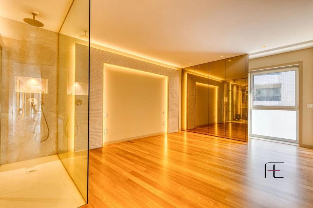 Apartamento T4 para Venda em Vila do Conde Foto 6