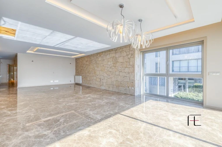 Apartamento T4 para Venda em Vila do Conde Foto 7