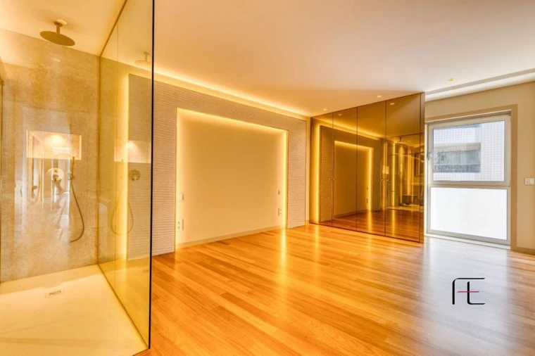 Apartamento T4 para Venda em Vila do Conde Foto 6