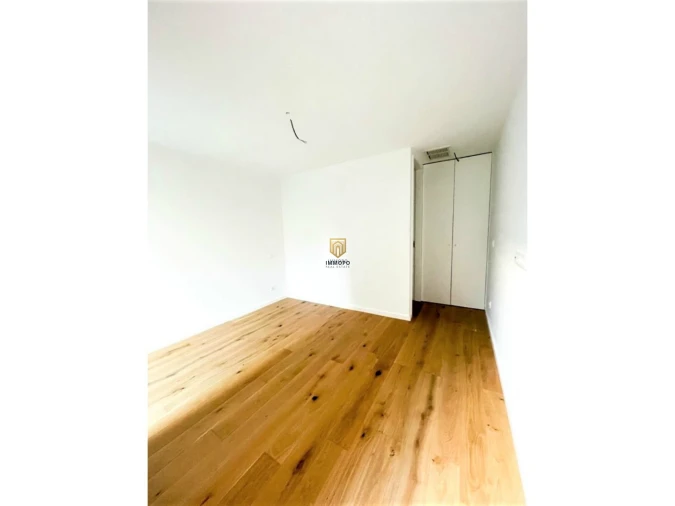 Apartamento T2 para Venda em Canidelo Foto 9