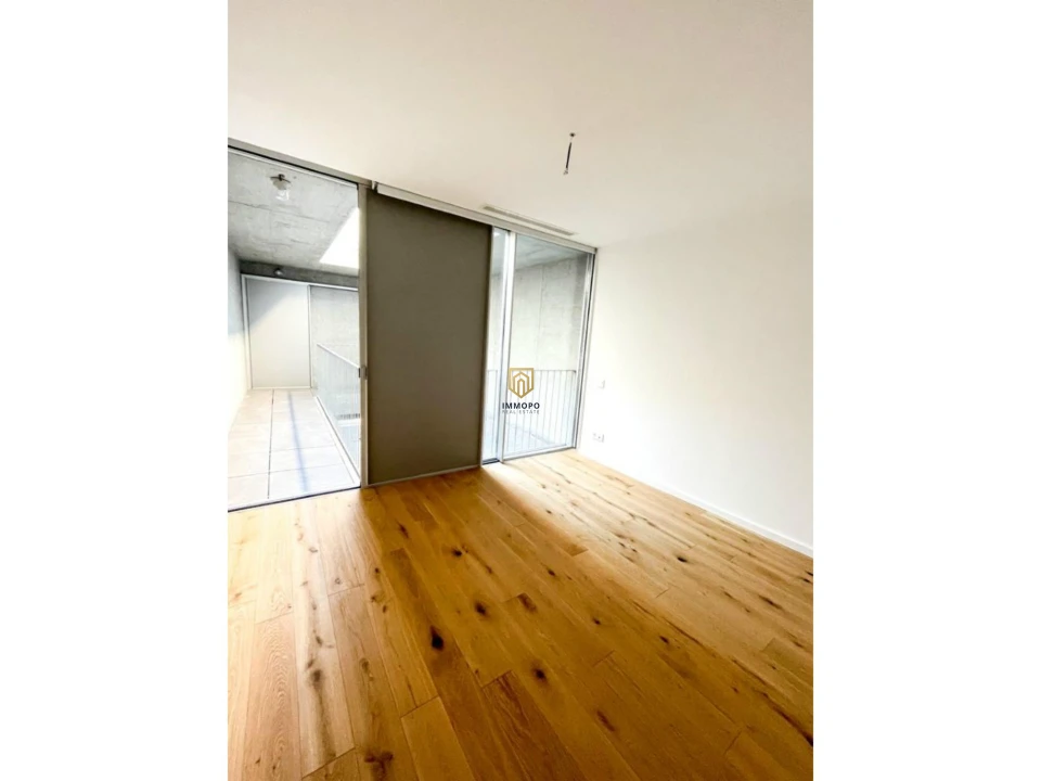 Apartamento T2 para Venda em Canidelo Foto 5