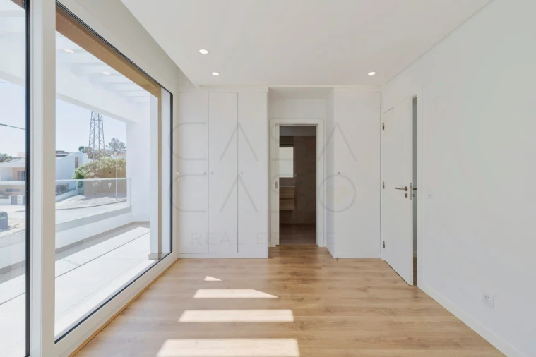 Moradia T3 para Venda em Gambia-Pontes-Alto da Guerra Foto 17