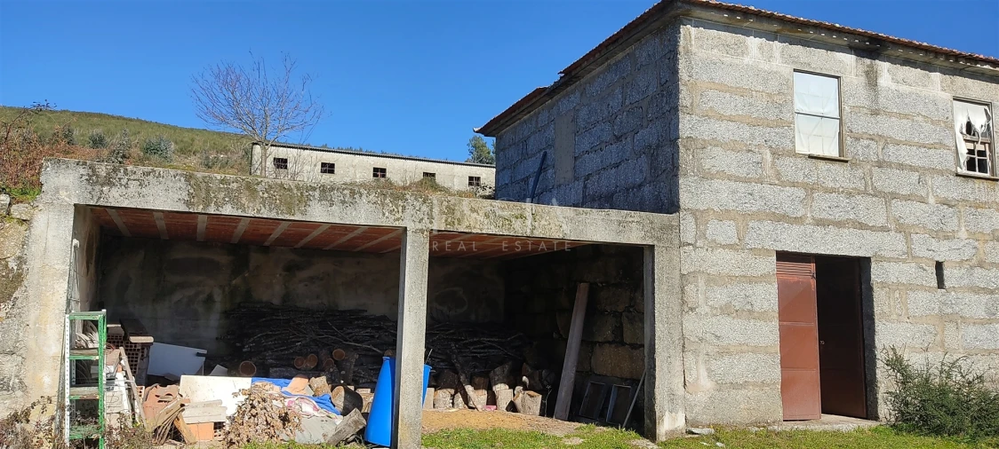 Quinta T3 para Venda em Gestaço Foto 13