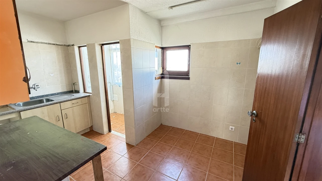 Apartamento T3 para Venda em Silvalde Foto 2