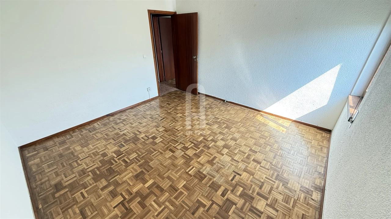 Apartamento T3 para Venda em Silvalde Foto 12